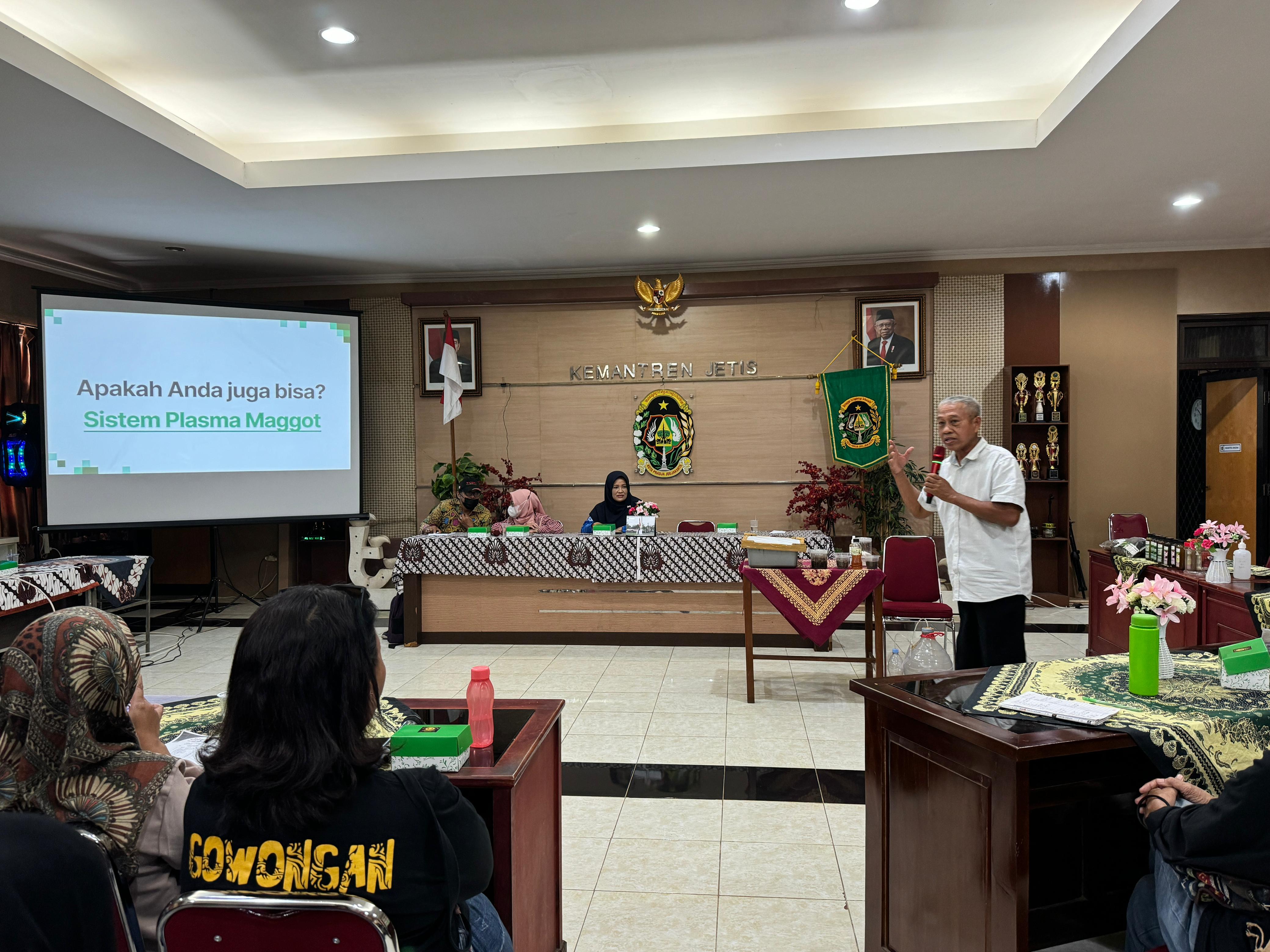 Percepat Gerakan Organikkan Jogja Melalui Kegiatan Training of Trainer